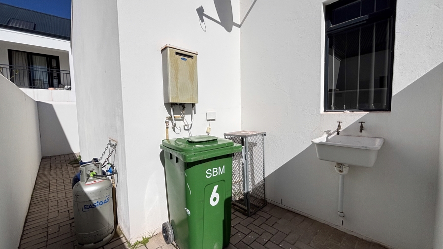To Let 2 Bedroom Property for Rent in Laguna Western Cape